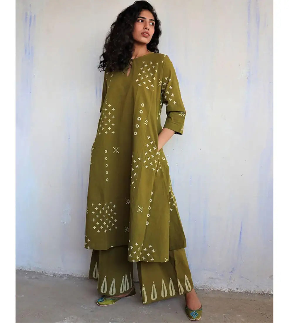 GoSriKi Women's Rayon Viscose A-Line Printed Kurta with Palazzo
