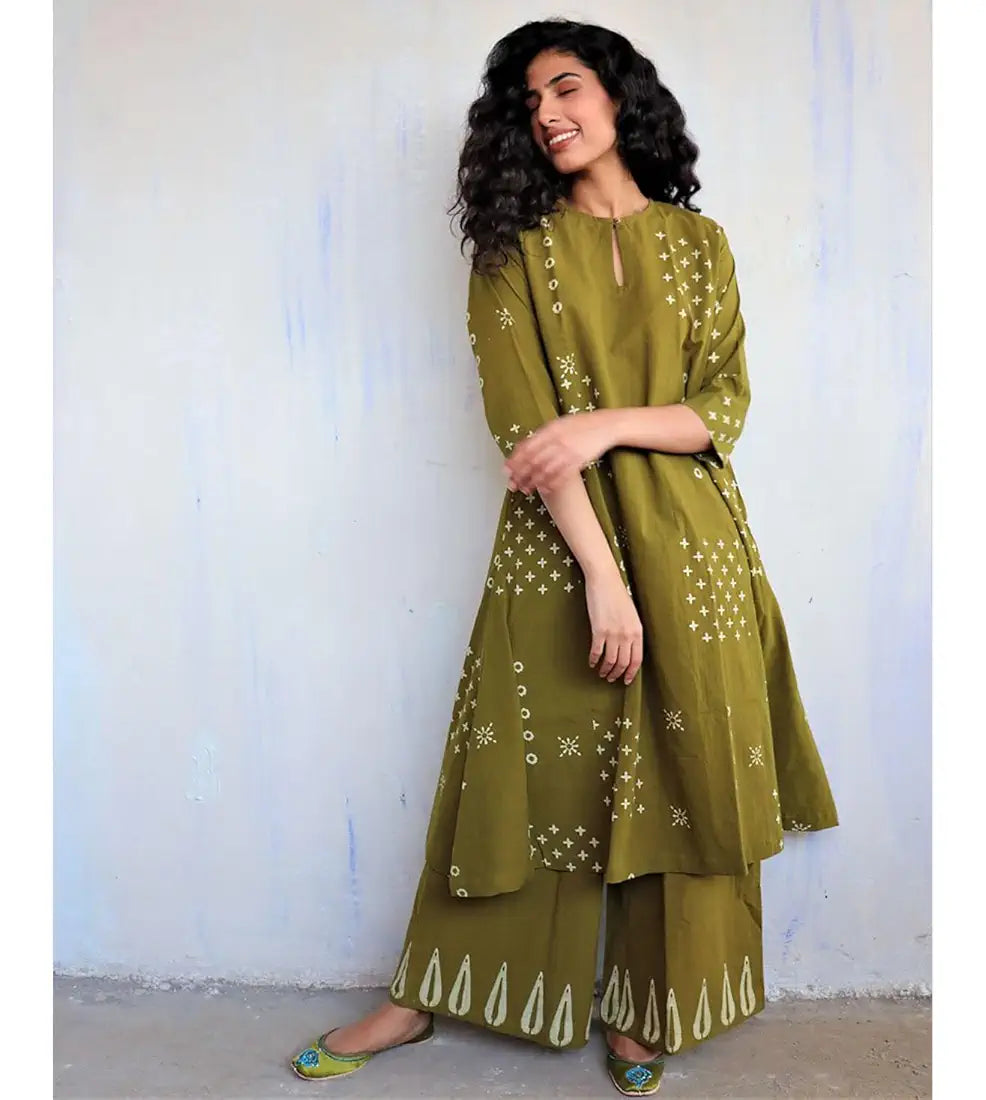 GoSriKi Women's Rayon Viscose A-Line Printed Kurta with Palazzo