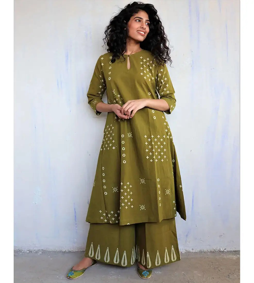 GoSriKi Women's Rayon Viscose A-Line Printed Kurta with Palazzo
