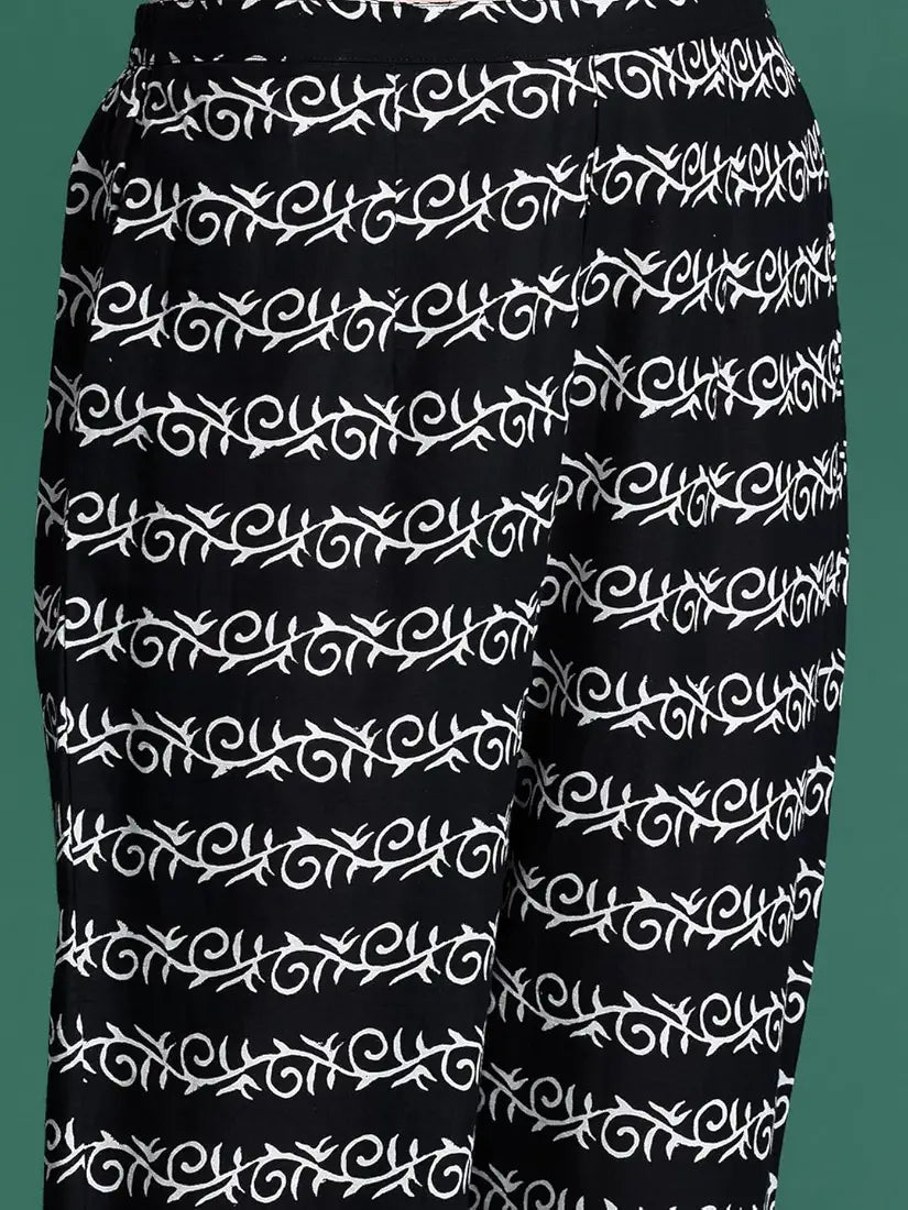 INDO ERA Women's Printed Pure Cotton Straight Kurta Pant With Dupatta Set