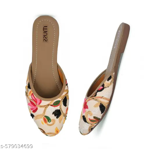 women's footwear, mojaris